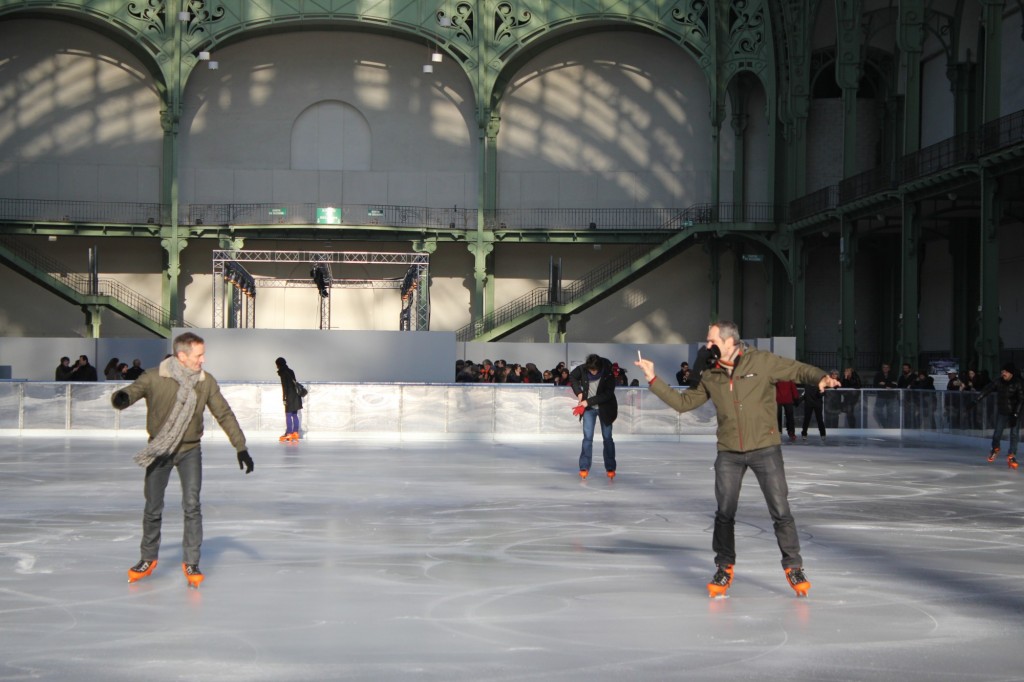 patineurs patinoire éphémère grand palais paris