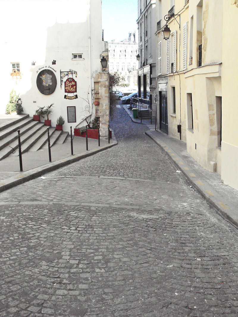 tracé au sol de l'enceinte gallo-romaine - rue de la Colombe