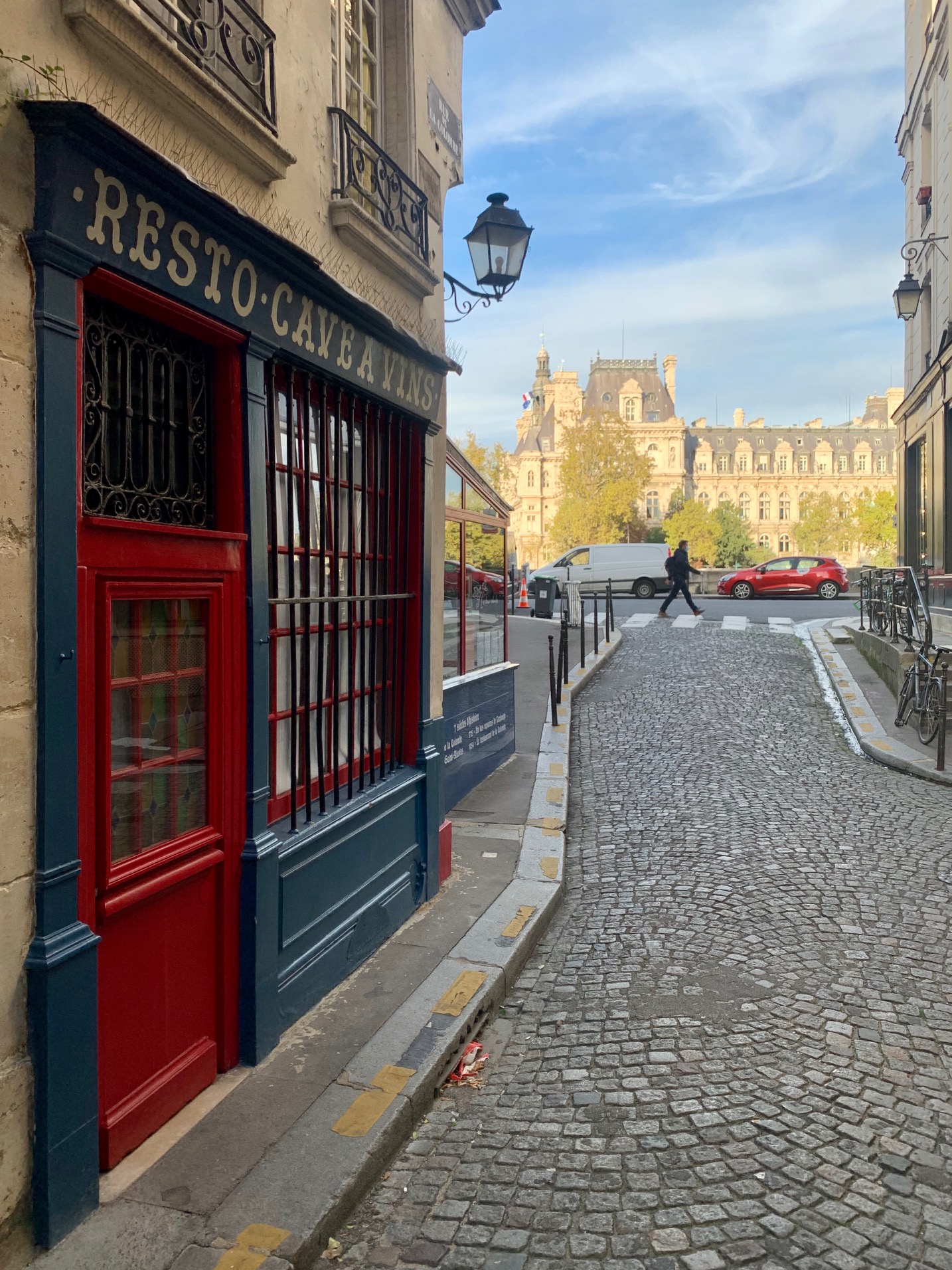 Ile de la Cité - rue de la Colombe